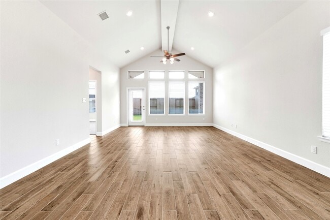 property at 2811 Sunrise Fld Ln