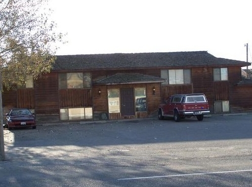 949 N Oregon St in Ontario, OR - Foto de edificio - Building Photo