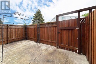 743-743 Cypress Ave in Oshawa, ON - Building Photo - Building Photo