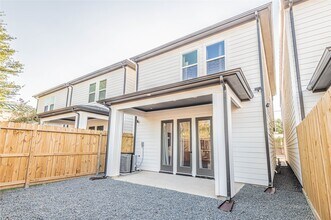 3507 Ennis St in Houston, TX - Building Photo - Building Photo