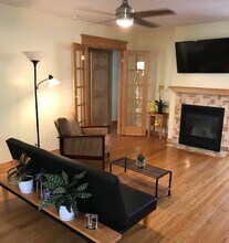 1834 18th St, Unit 1834 in Santa Monica, CA - Building Photo - Building Photo
