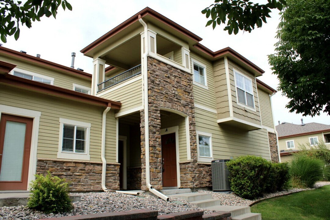 3838 Rock Creek Dr in Fort Collins, CO - Building Photo