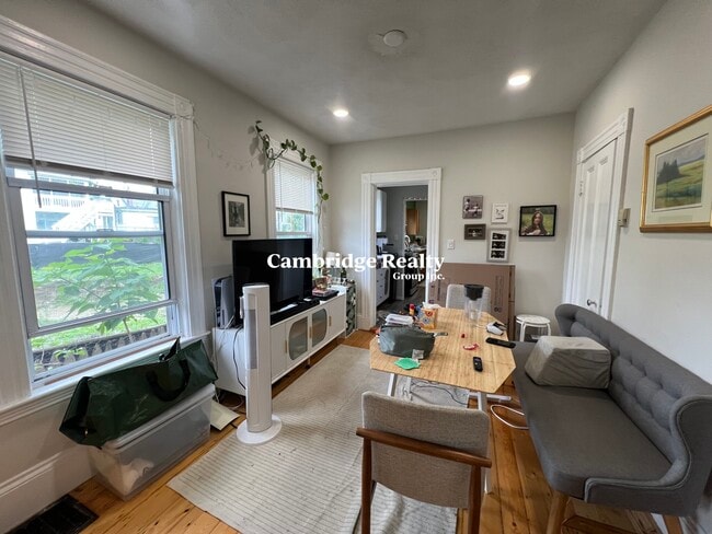 15 Hudson St, Unit 1