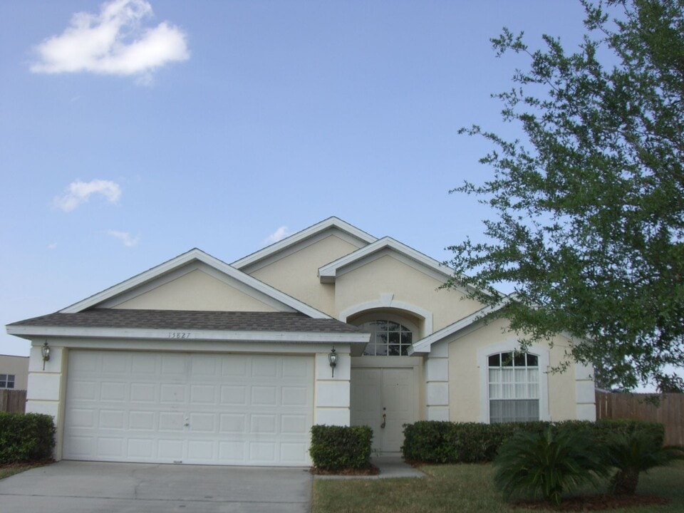 13827 Glasser Ave in Orlando, FL - Building Photo