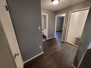 1601 N Hills Blvd, Unit 1601 N Hills Blvd in Van Buren, AR - Building Photo - Building Photo