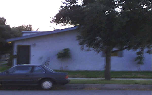 596 E F St in Colton, CA - Foto de edificio