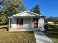 201 7th Ave NE in Jacksonville, AL - Foto de edificio - Building Photo