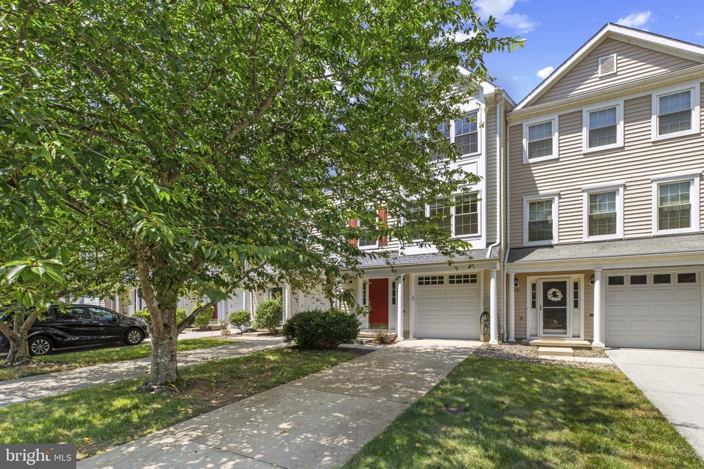 1426 Anna Marie Ct in Annapolis, MD - Foto de edificio