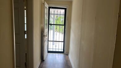 312 Earnie Ln in Holly Springs, NC - Building Photo - Building Photo