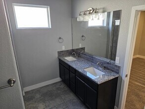 4212 Valdez Ct NE in Rio Rancho, NM - Building Photo - Building Photo