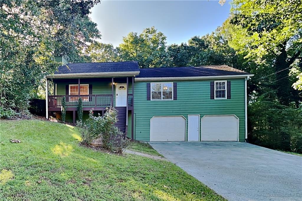 5225 Shadow Wood Dr in Canton, GA - Building Photo