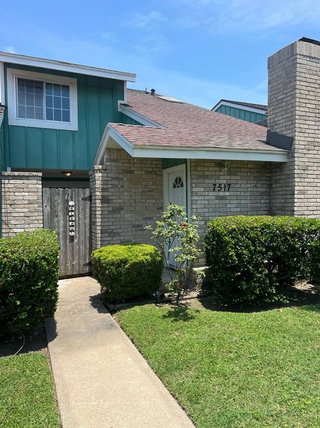 property at 7517 Antilles Ave