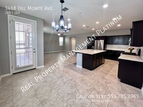 3468 Del Monte Ave in Clovis, CA - Building Photo - Building Photo