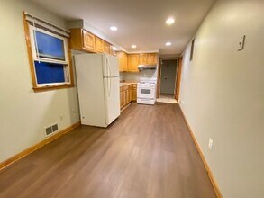 330 Sussex St, Unit No. 2 in Harrison, NJ - Foto de edificio - Building Photo