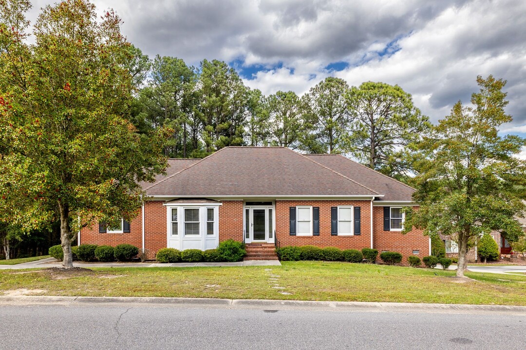 6212 Burnside Pl in Fayetteville, NC - Building Photo