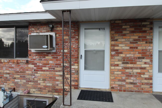 9715 N Stevens St in Spokane, WA - Building Photo - Building Photo