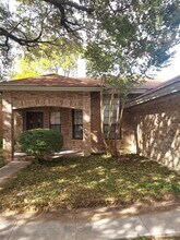 3215 Tree Grove Dr in San Antonio, TX - Building Photo - Building Photo