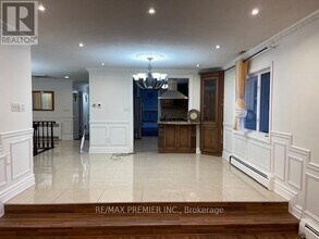 2201 17th Side Rd in King, ON - Building Photo - Building Photo