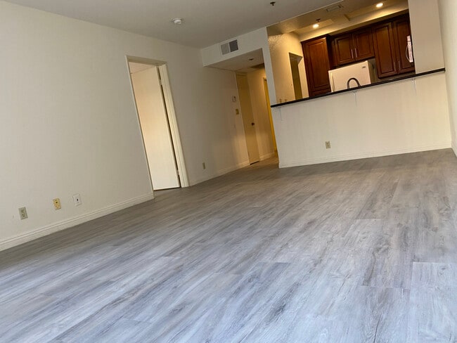 property at 10916 Ashton Ave