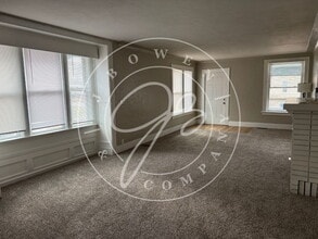 218 N Main St in Swanton, OH - Building Photo - Building Photo