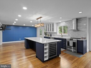 1012 Richmond Dr in Stafford, VA - Building Photo - Building Photo