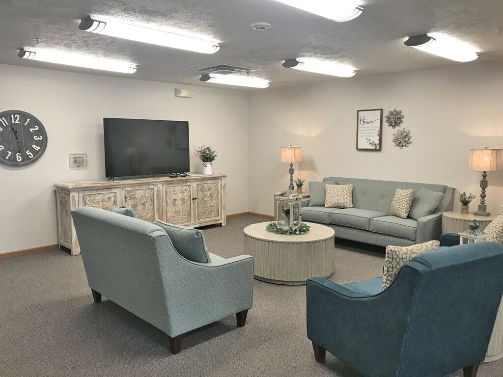 Wyndam Place Senior Residence Hays Apartments Hays, KS Apartments