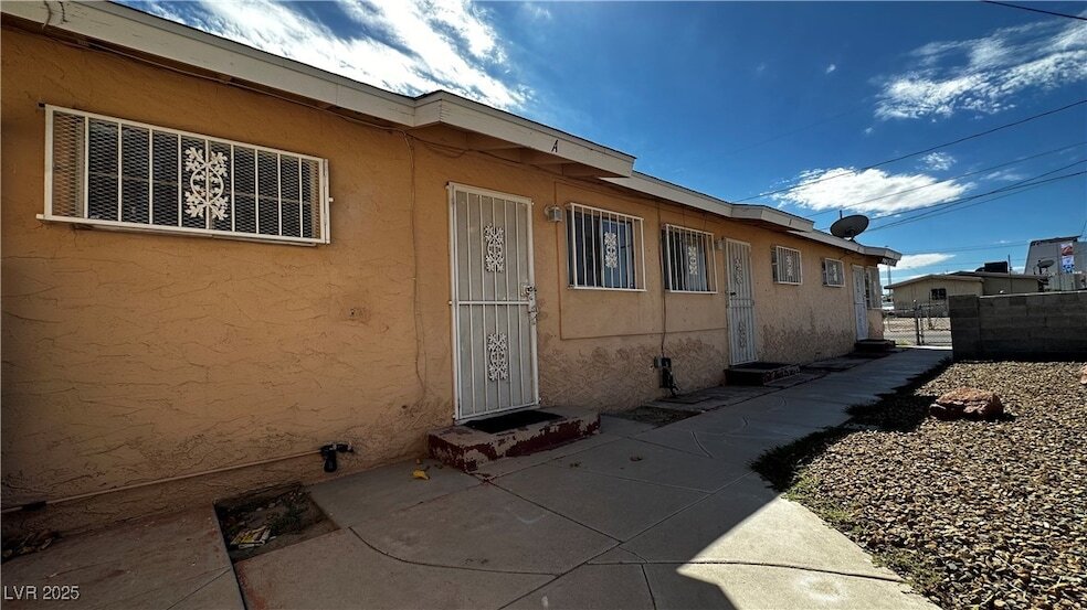 219 W Monroe Ave, Unit A in Las Vegas, NV - Building Photo