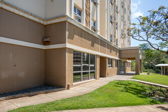 Frear Hall in Honolulu, HI - Building Photo - Building Photo