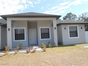 6033 Kumquat Cir in La Belle, FL - Building Photo - Building Photo