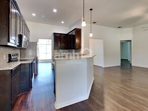 101 Westend Ln in Weatherford, TX - Foto de edificio - Building Photo