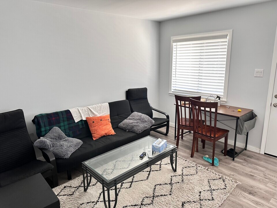 37 S Sierra Madre Blvd in Pasadena, CA - Foto de edificio