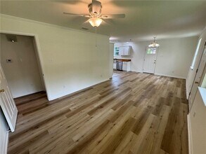 1708 Bryan Ave in Mobile, AL - Building Photo - Building Photo