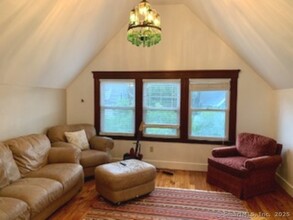 83 Foster St in New Haven, CT - Building Photo - Building Photo