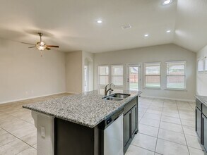 13827 Quiet Fox Ln in San Antonio, TX - Building Photo - Building Photo