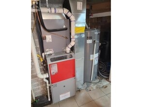 20324 Hampton St in Maple Ridge, BC - Building Photo - Building Photo