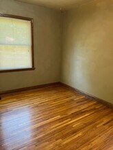 868 20th Ave SE in Minneapolis, MN - Building Photo - Building Photo