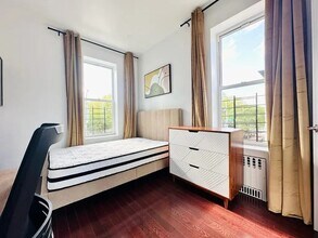 Furnished room/NOT APARTMENT in Brooklyn, NY - Building Photo - Building Photo