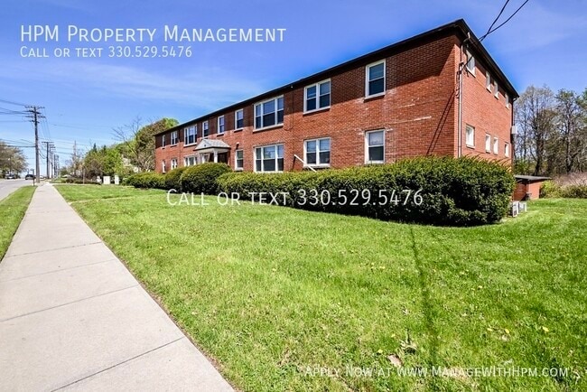 property at 885 S Green Rd