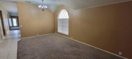 301 Crepe Myrtle Dr in Euless, TX - Building Photo - Building Photo
