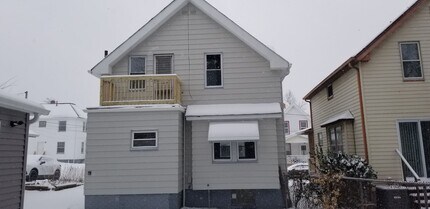 4519 W 42nd St in Cleveland, OH - Building Photo - Building Photo