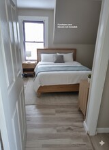 27 Clarence St in Pontiac, MI - Foto de edificio - Building Photo