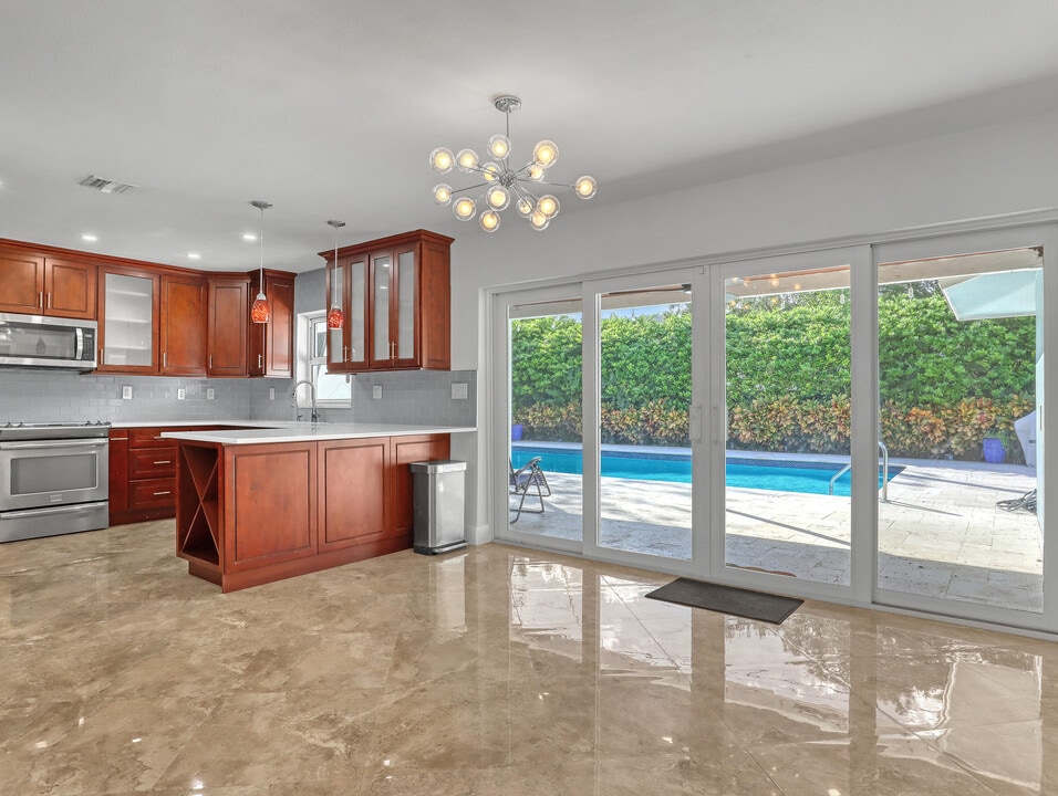 1298 NW 4th St in Boca Raton, FL - Building Photo