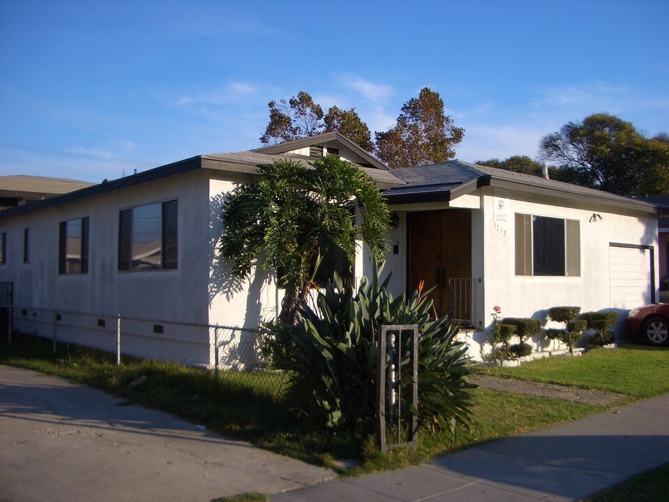 1212 Myrtle Ave in Long Beach, CA - Foto de edificio