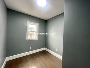 5 Grafton St, Unit 2 in Boston, MA - Building Photo - Building Photo