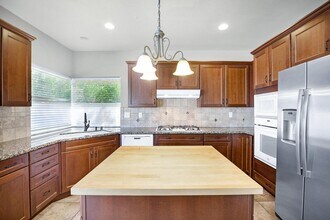 40180 Eastwood Ln in Palm Desert, CA - Building Photo - Building Photo