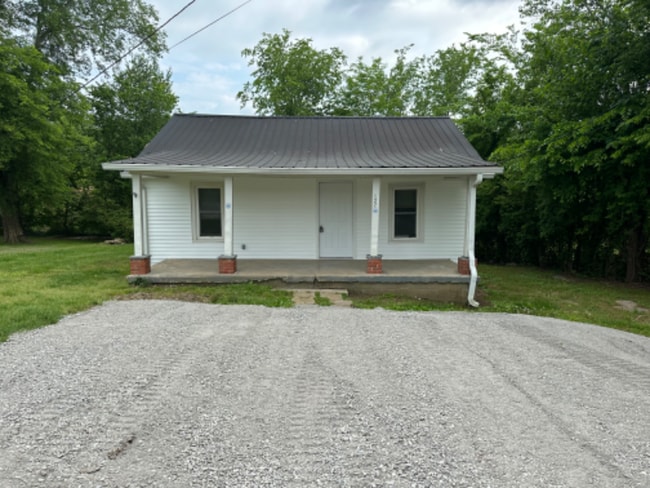 property at 122 Kempville Hwy