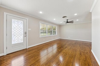 4402 Libbey Dr in Houston, TX - Building Photo - Building Photo