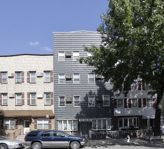 153 Withers St in Brooklyn, NY - Building Photo - Building Photo