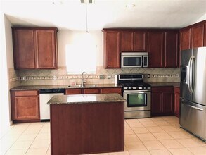 2016 Leisure Ln in League City, TX - Building Photo - Building Photo