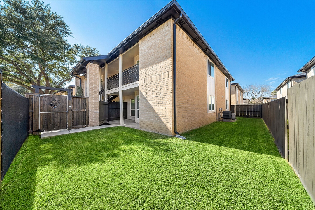 Aspen Forest Apartment Homes in Houston, TX - Building Photo